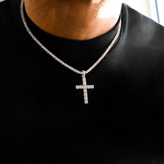 DIAMOND PENDENTS