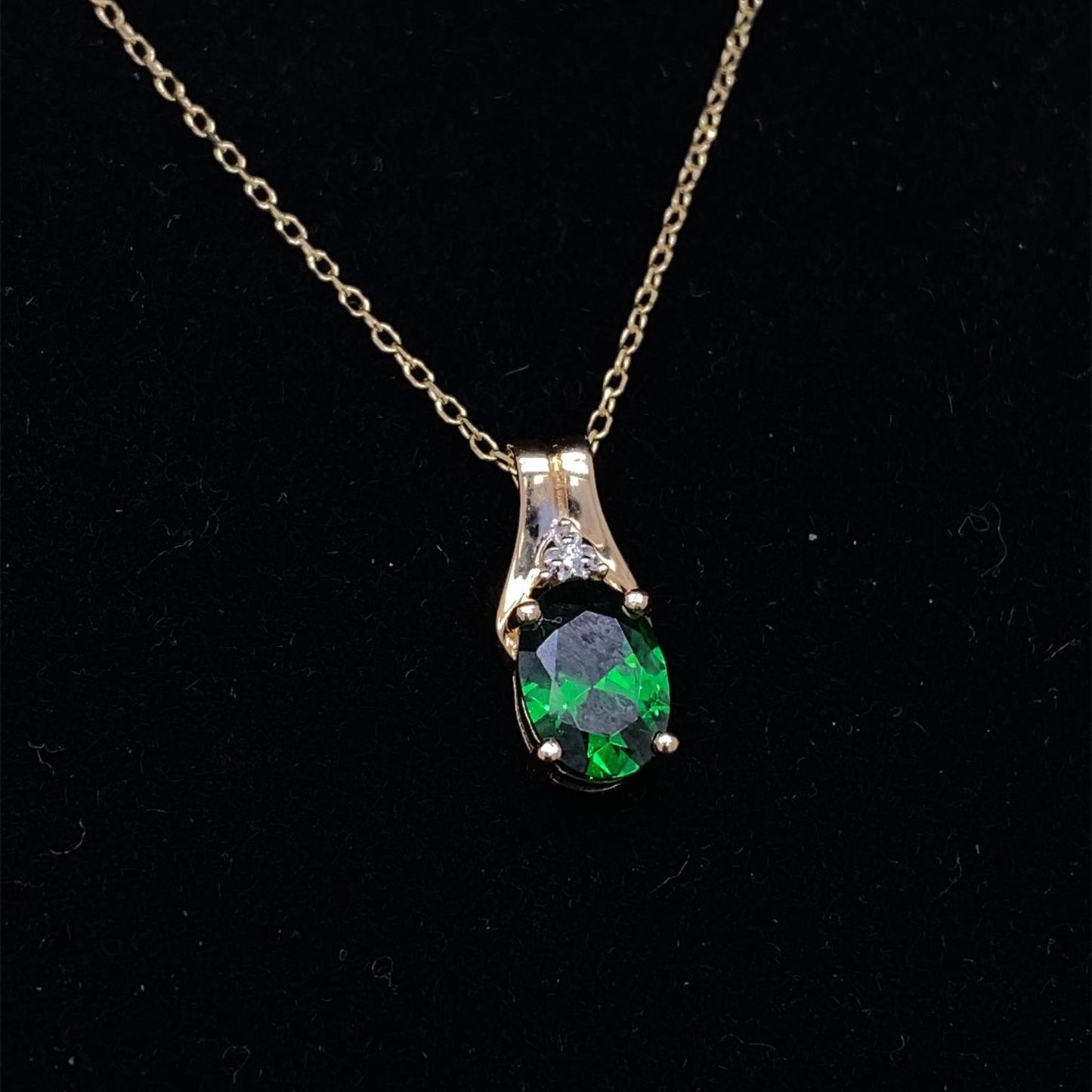 EMERALD NECKLACE