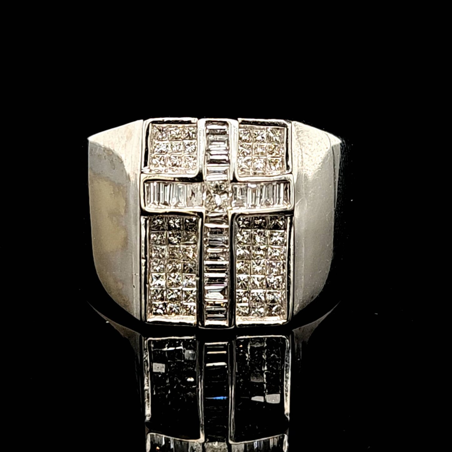 CROSS DIAMOND RING