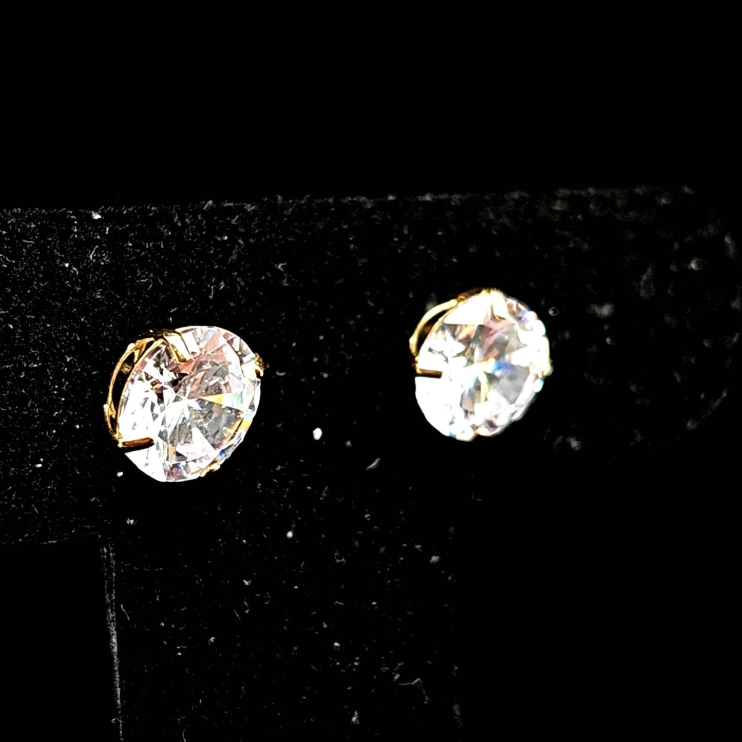 CZ STUD EARRING