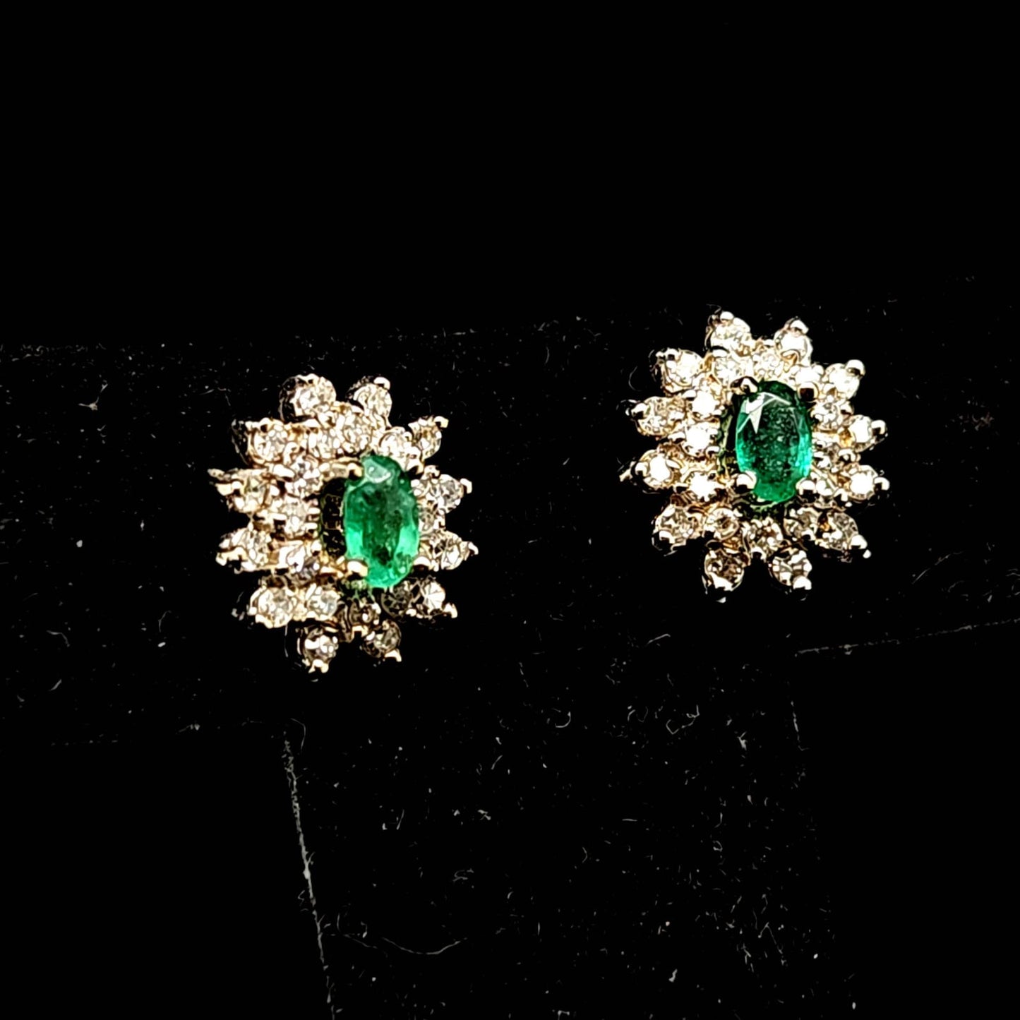 EMERALD EARRING
