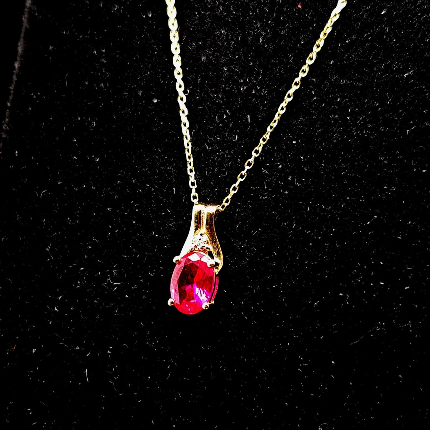 RUBY NECKLACE