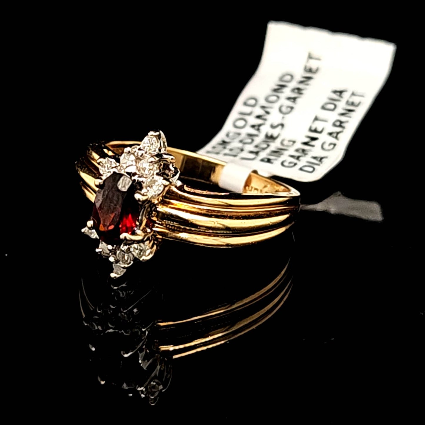 OVAL GARNET