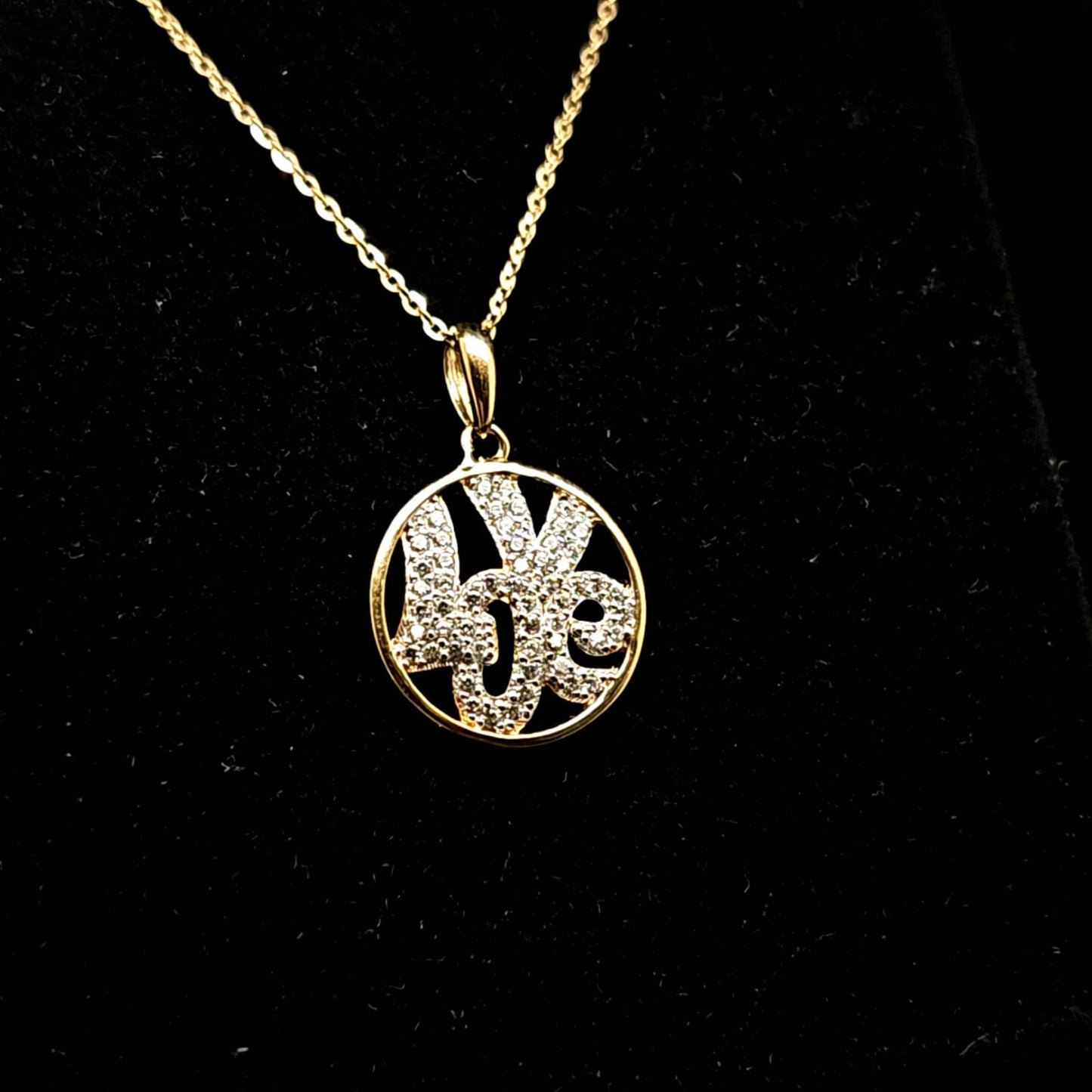 LOVE NECKLACE