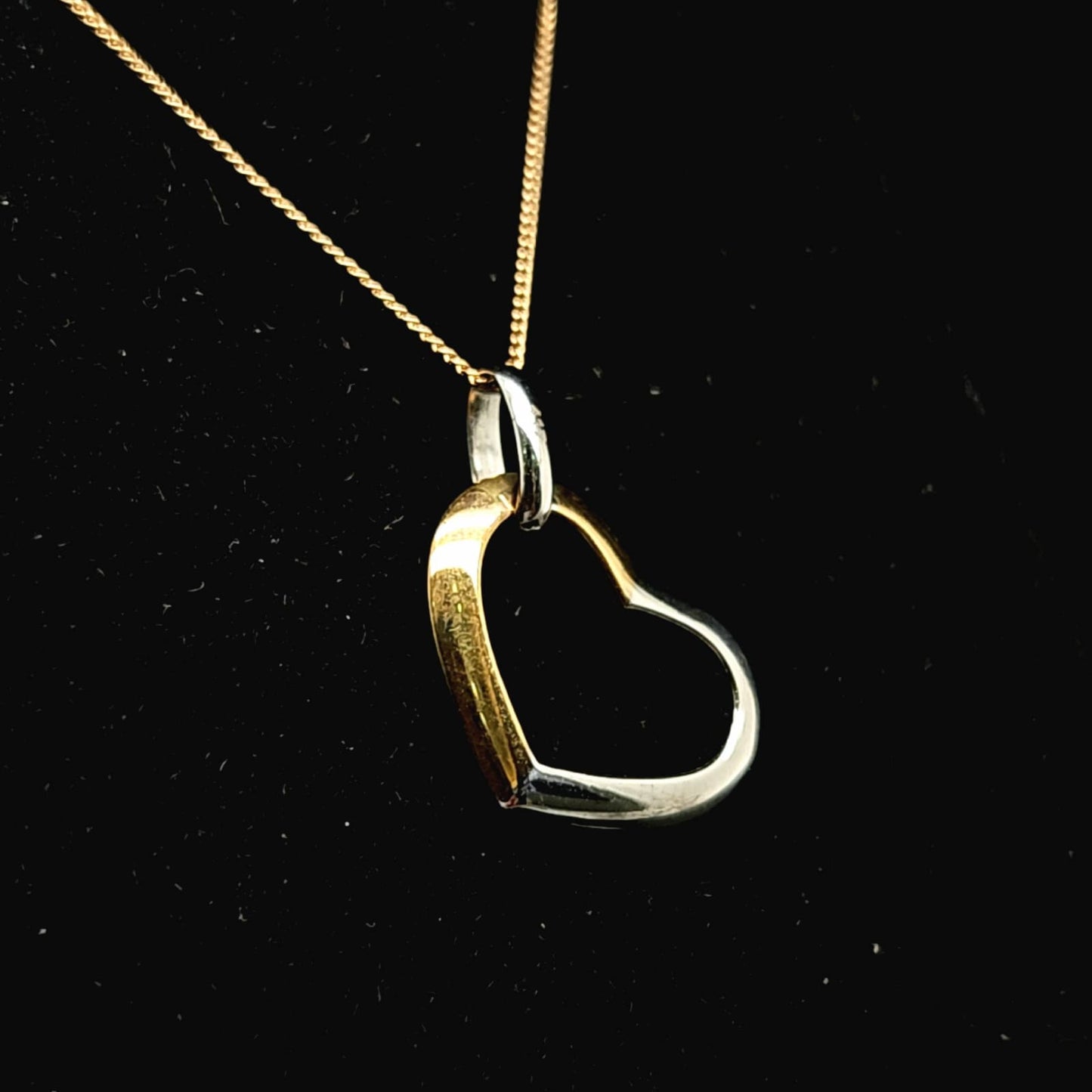 HEART NECKLACE