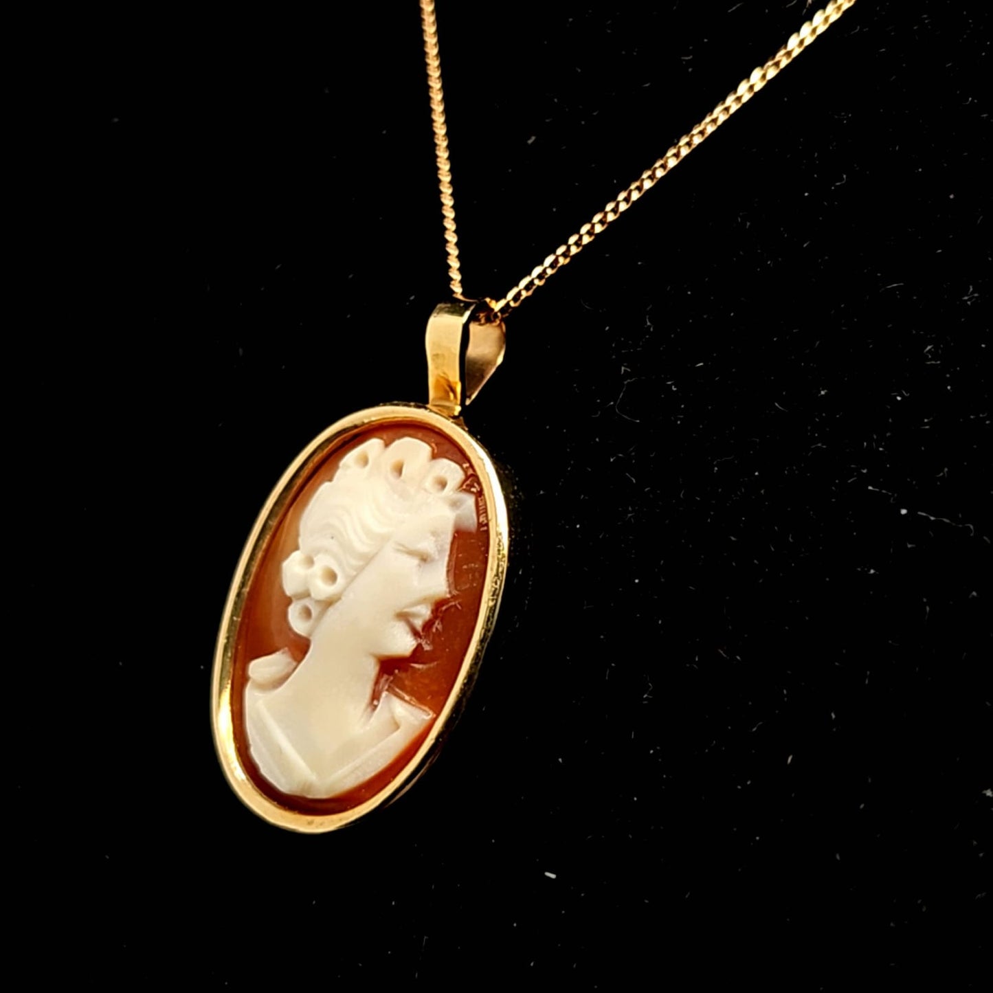 PINK CAMEO
