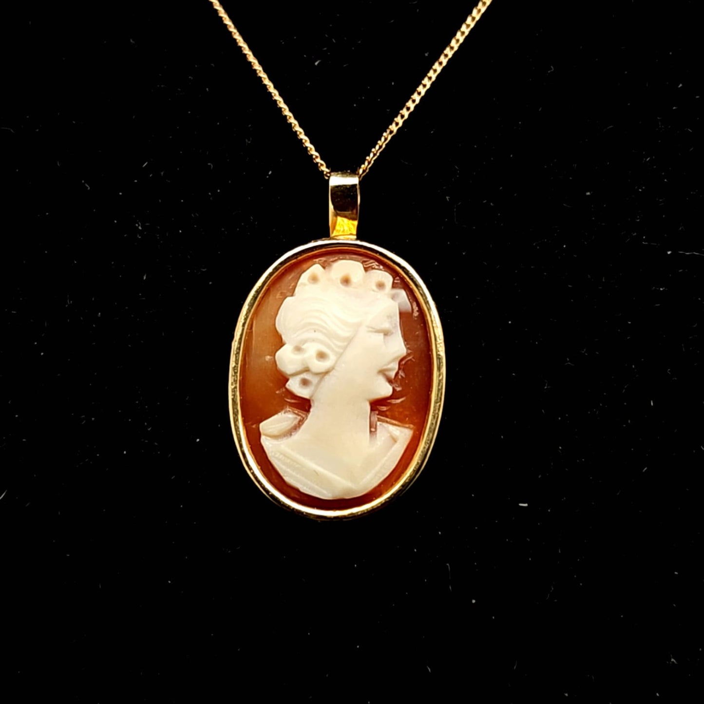 PINK CAMEO