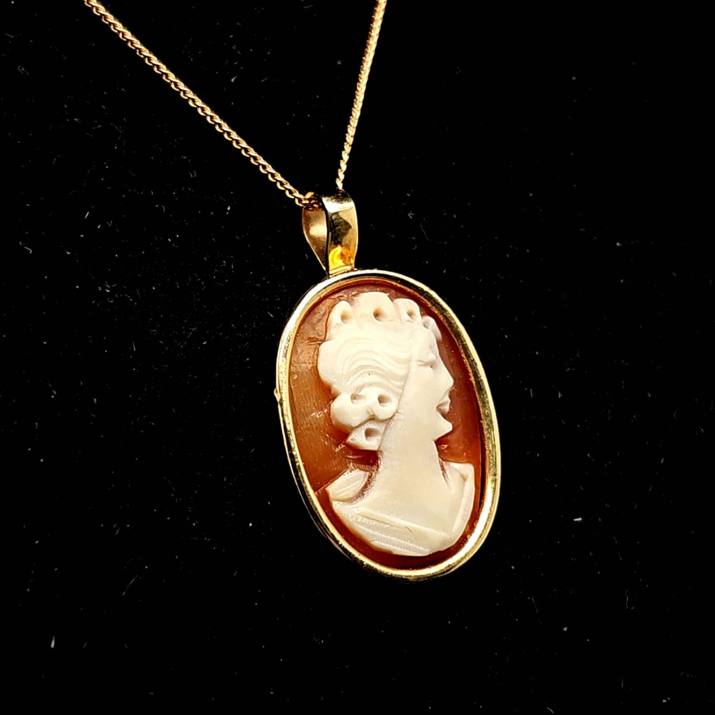 PINK CAMEO