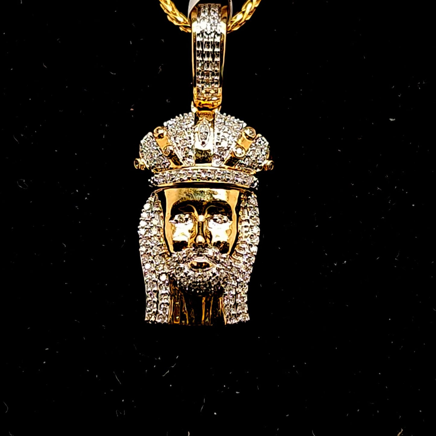 DIAMOND JESUS HEAD