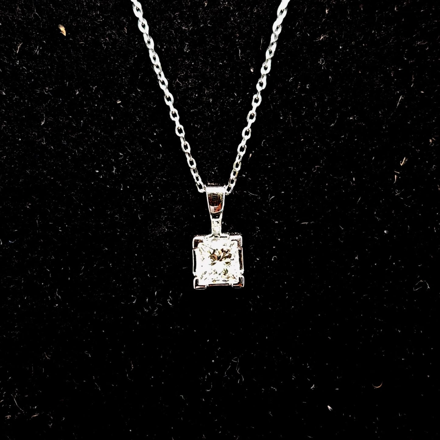 PRINCESS CUT