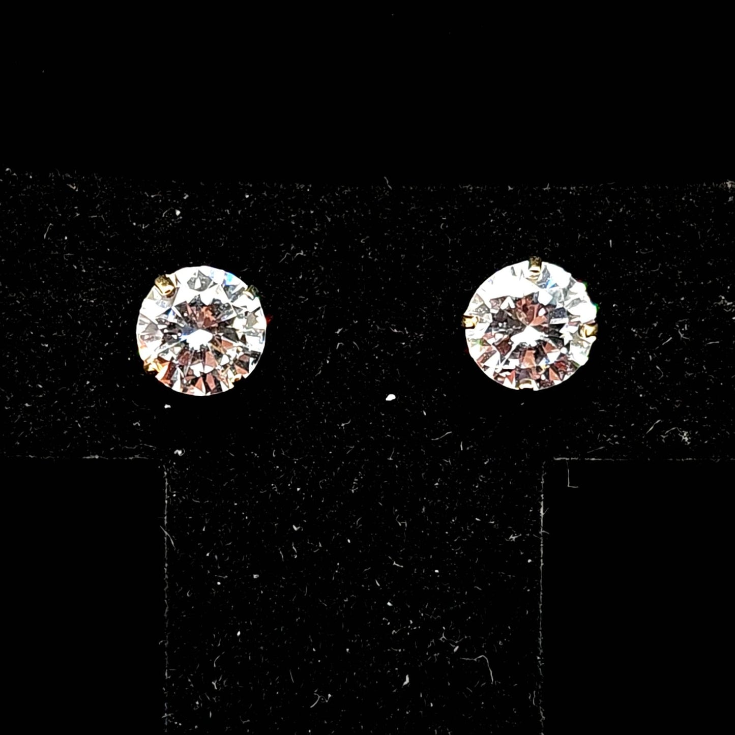 CZ STUD EARRING