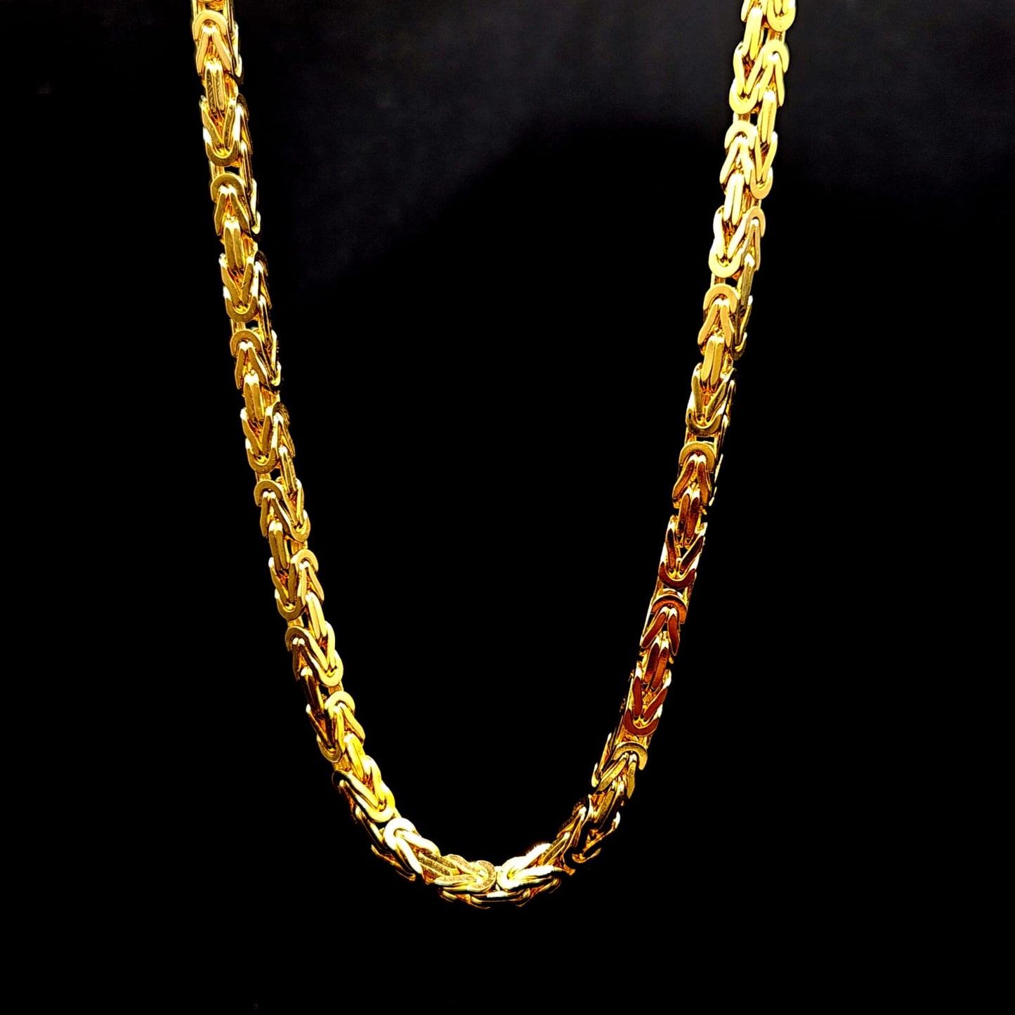 BYZANTINE CHAIN