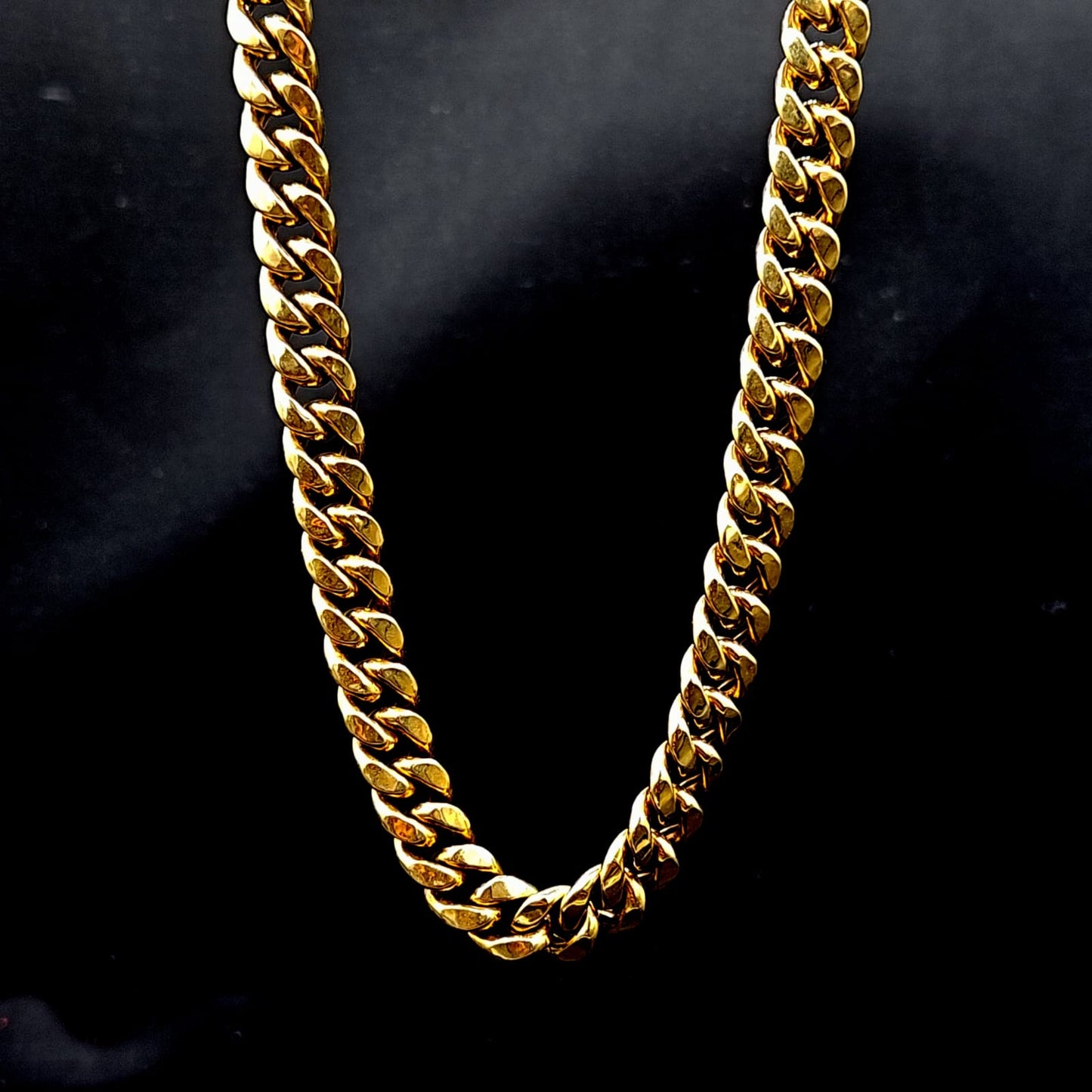 CUBAN LINKS CHAIN