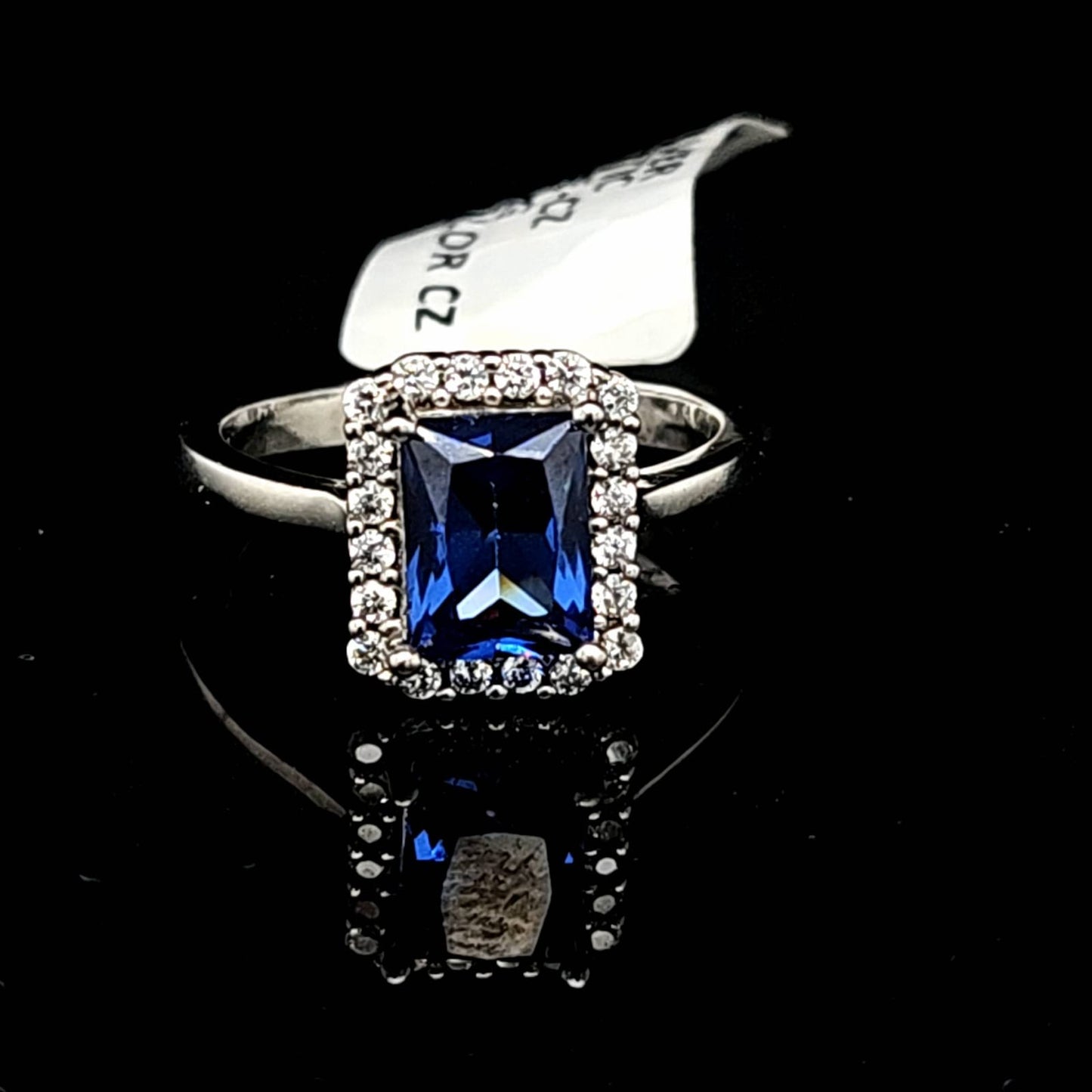 EMERALD BLUE SAPPHIRE